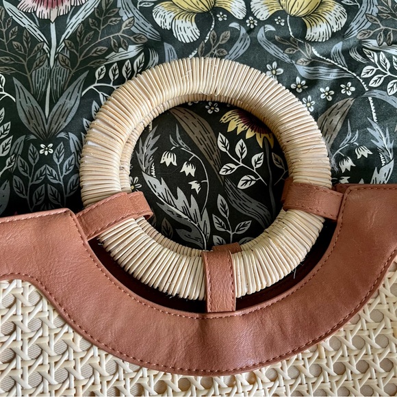 Universal Thread Rattan Cane Purse - Picture 4 of 8